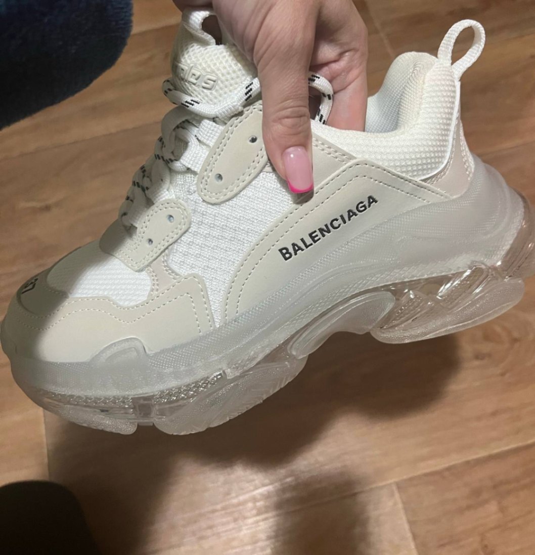 Кросівки Balenciaga жіночі