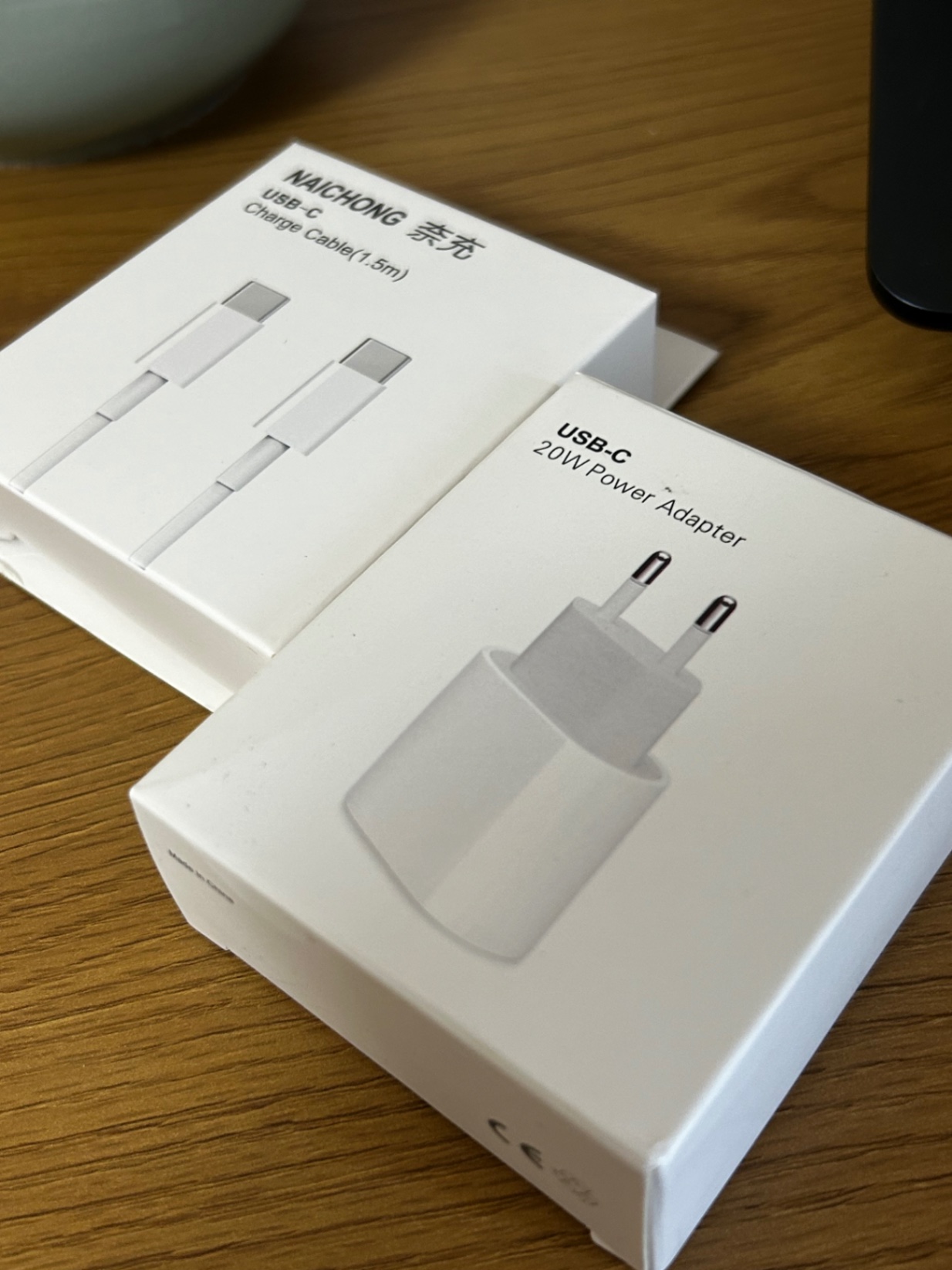 Кабель для зарядки iPhone