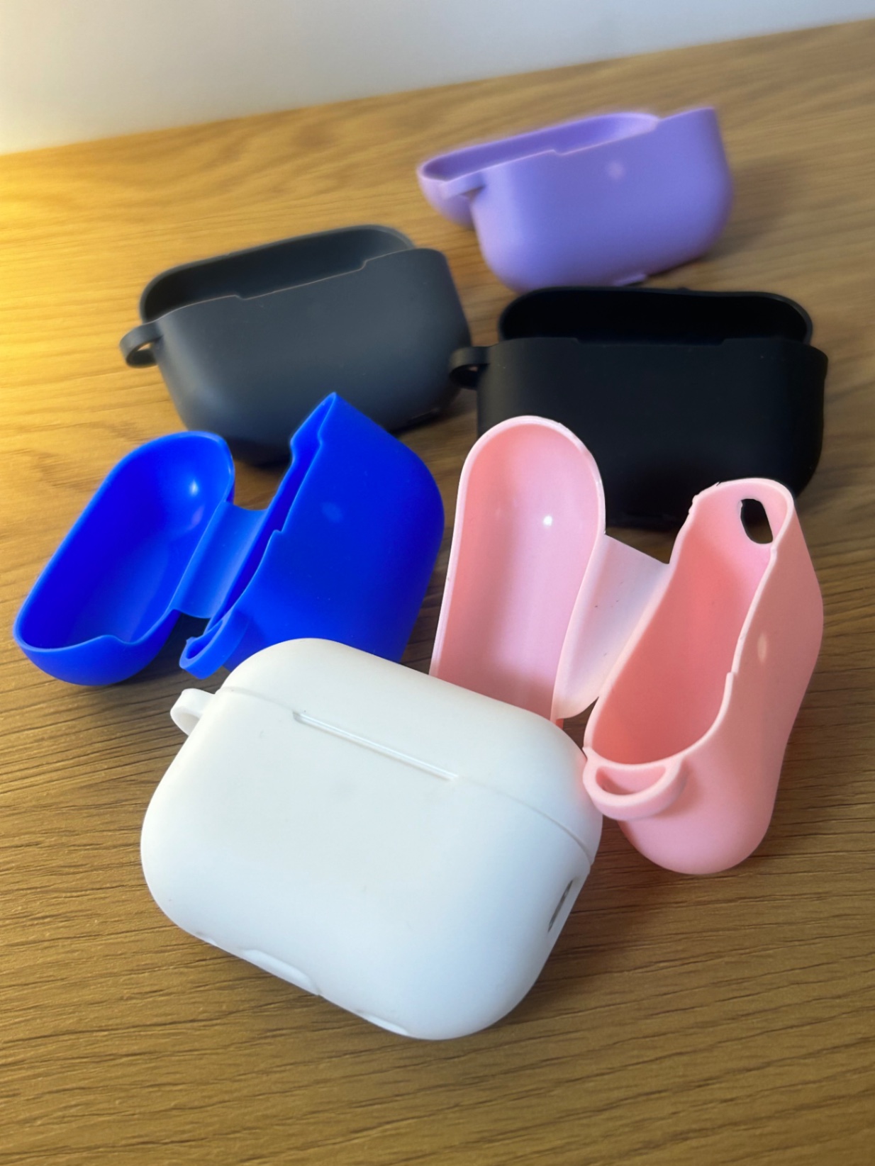 Чохол на AirPods