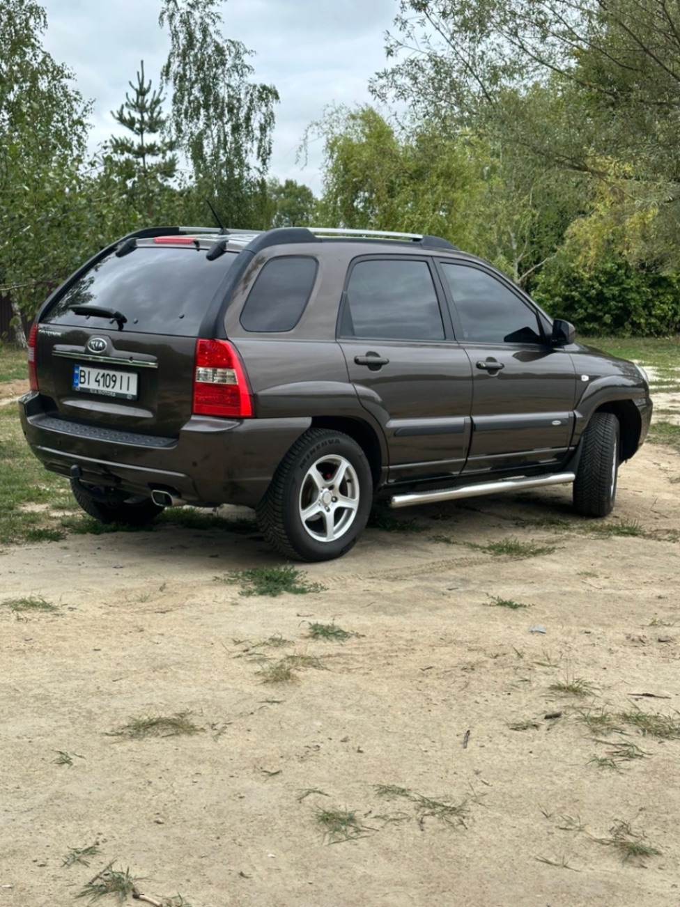 Автомобіль kia sportage 2006 року