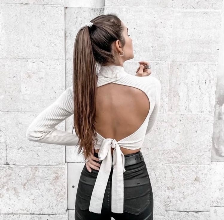 Светр з відкритою спинкою zara