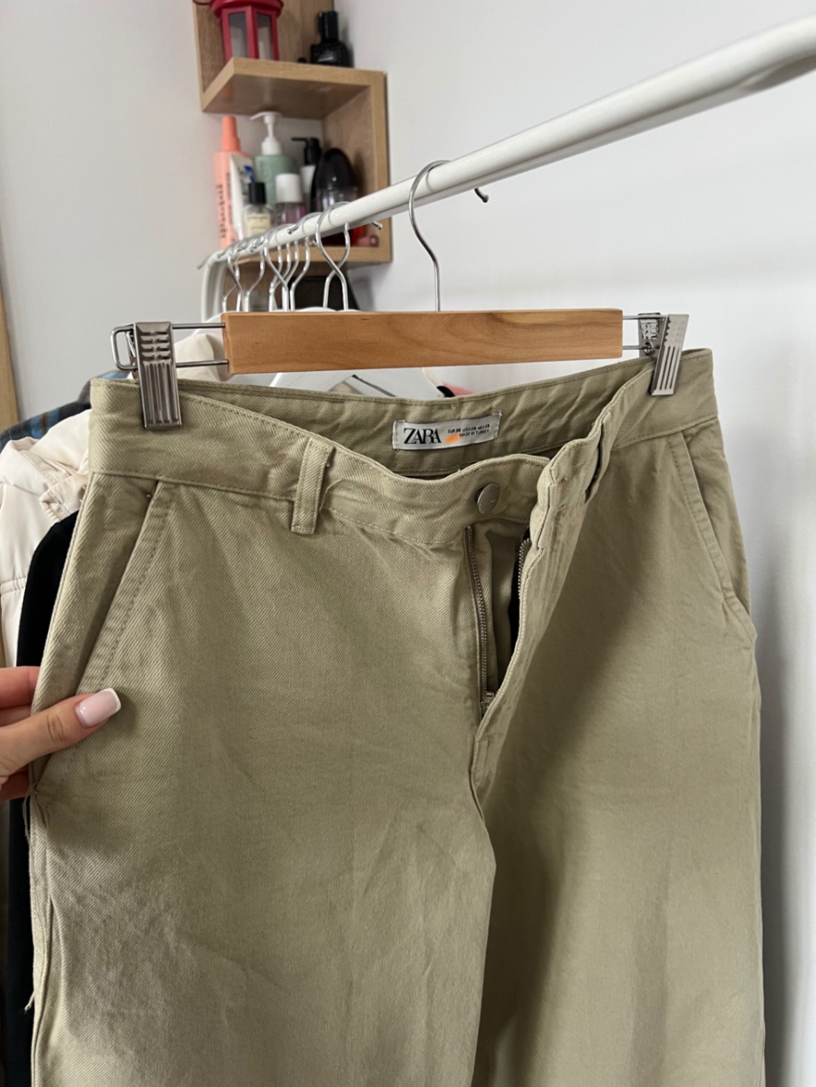 Оливкові джинси Zara 36 розмір