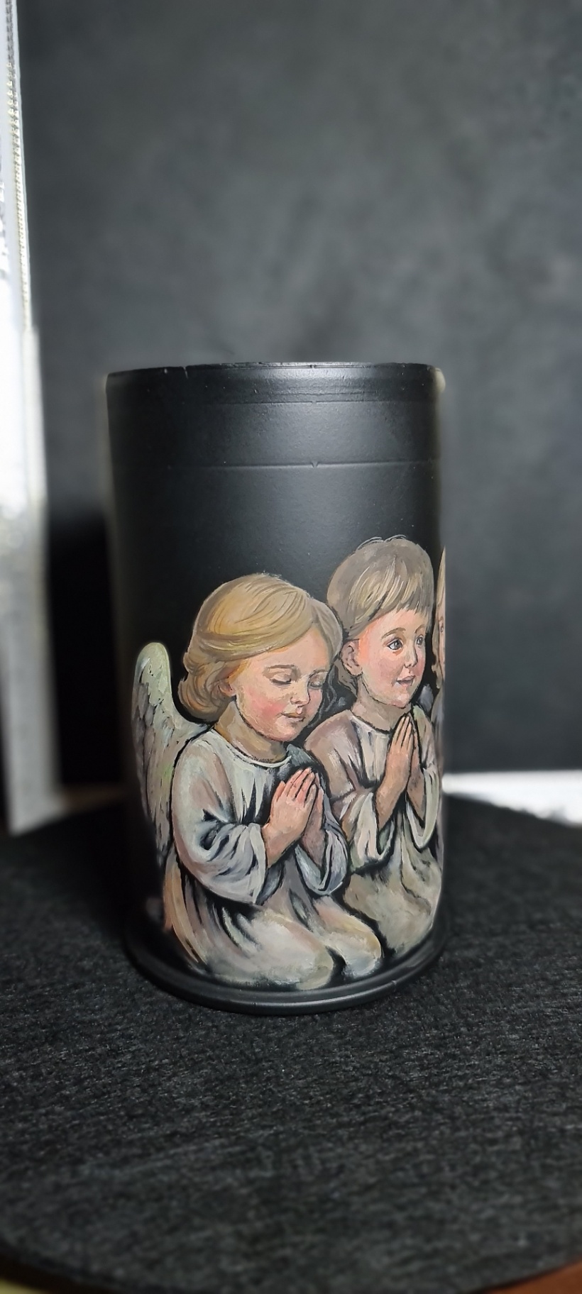 Гільза танкова з янголами