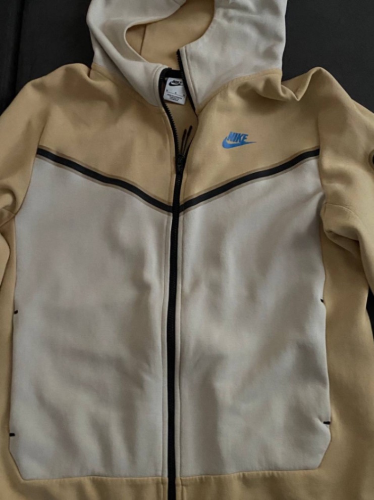 Кофта nike оригінал М