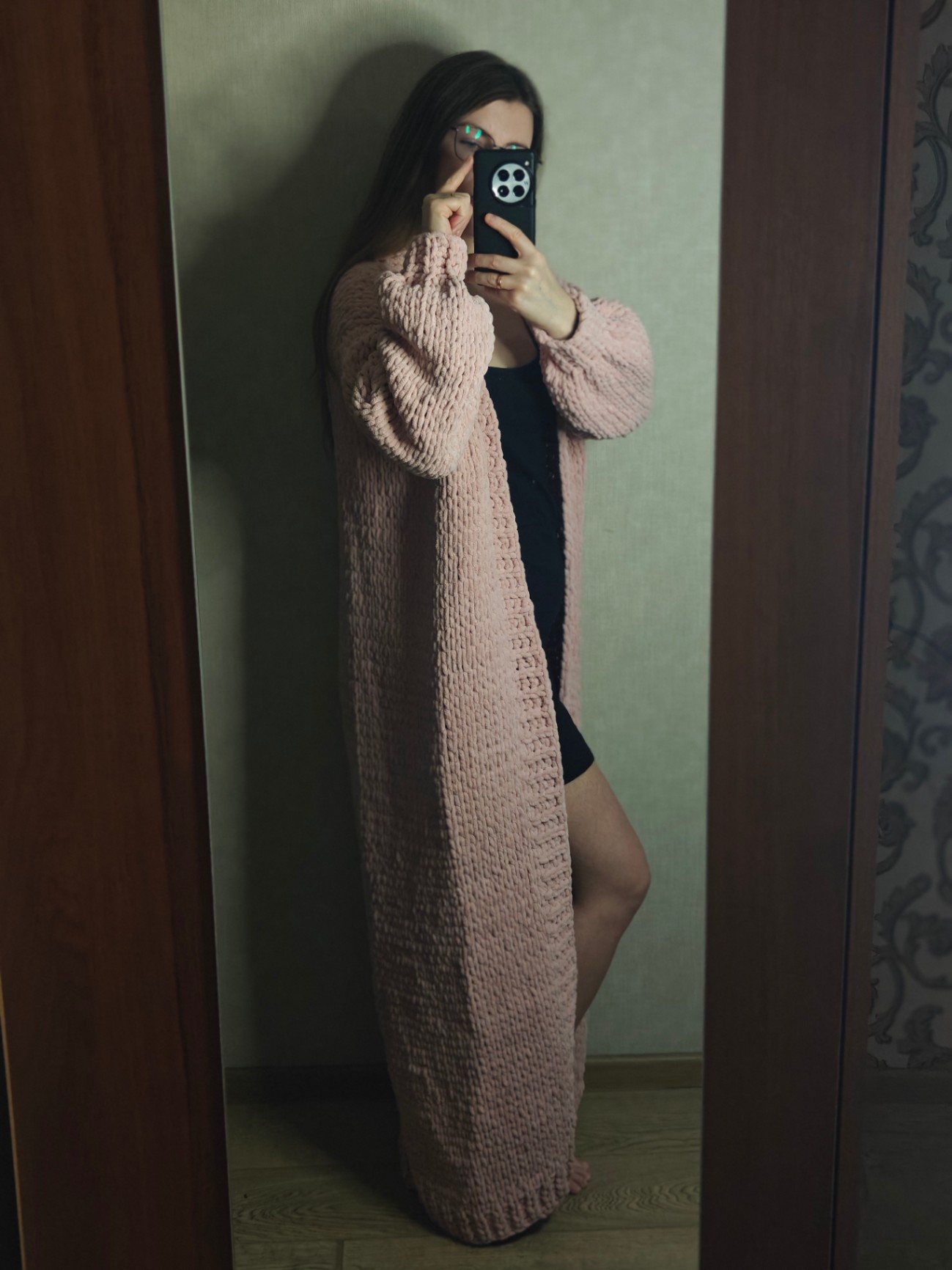 Кардиган класичний з пряжі Alize Puffy Fine
