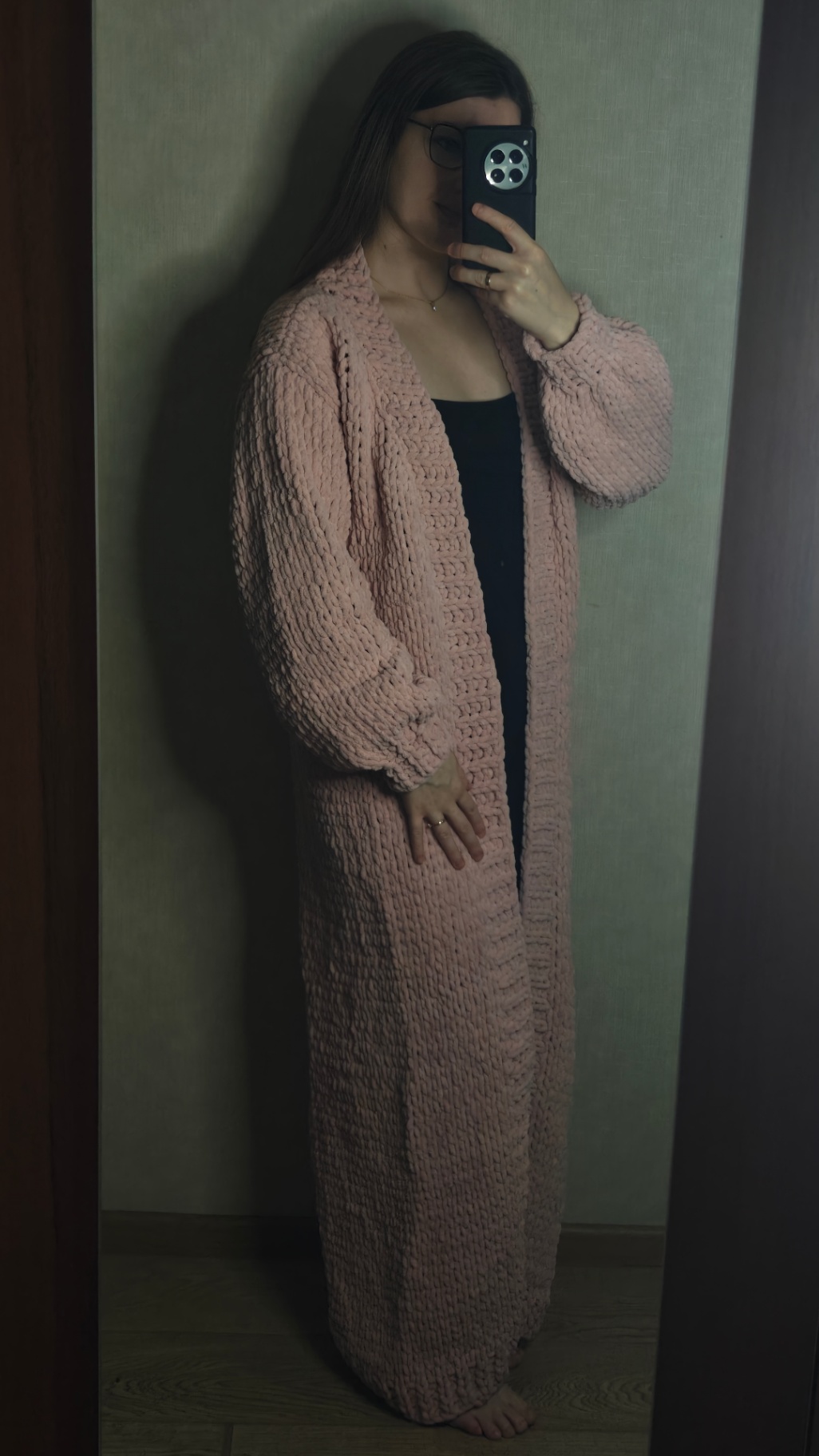 Кардиган класичний з пряжі Alize Puffy Fine