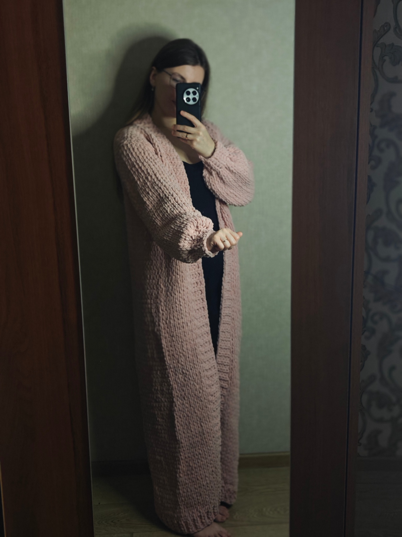 Кардиган класичний з пряжі Alize Puffy Fine