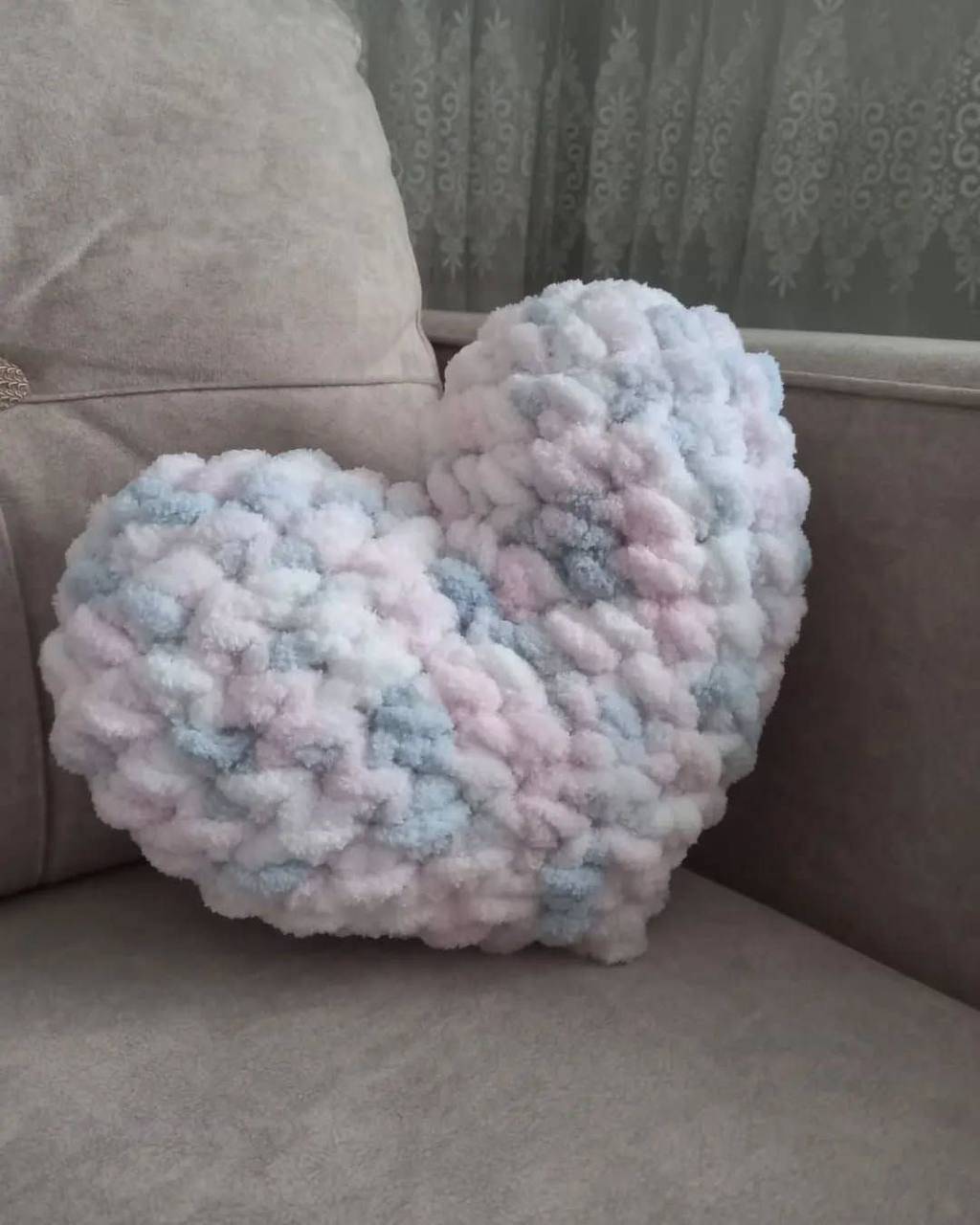 Сердце з пряжі Alize Puffy