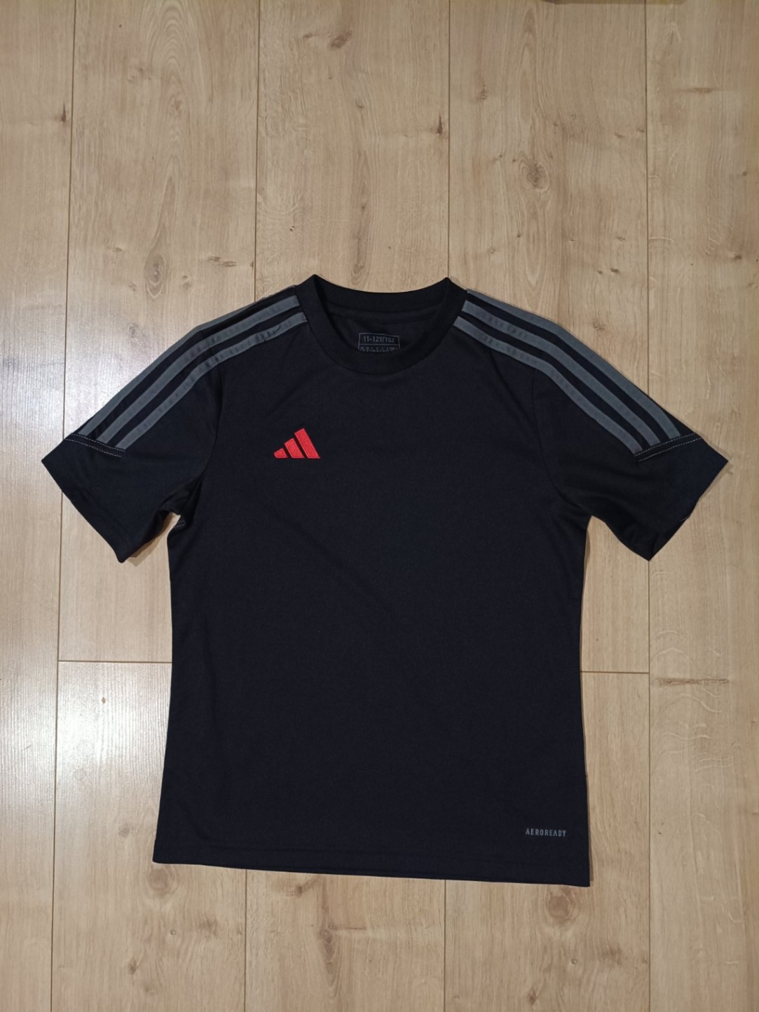 Футболка Adidas