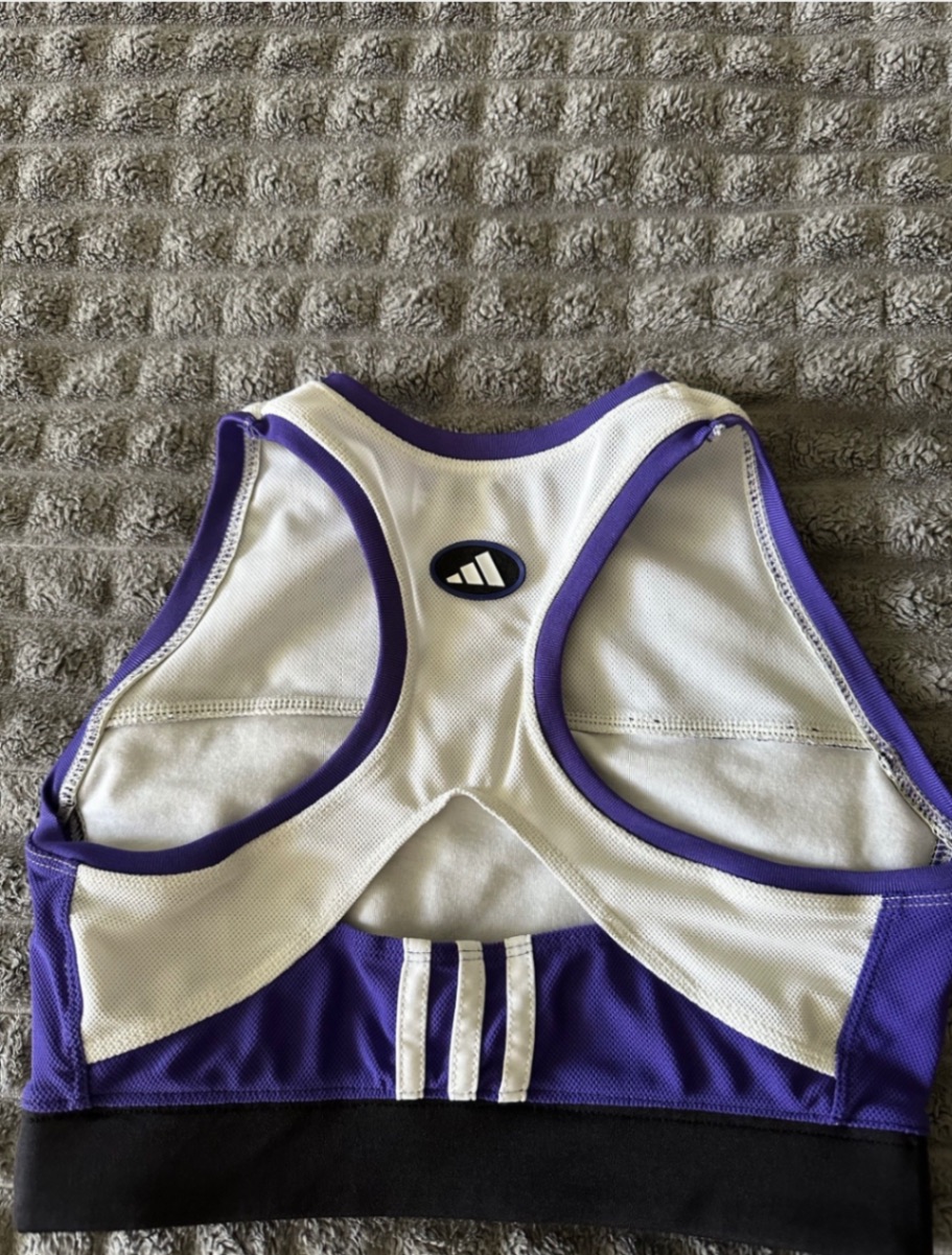 Спортивний топ adidas