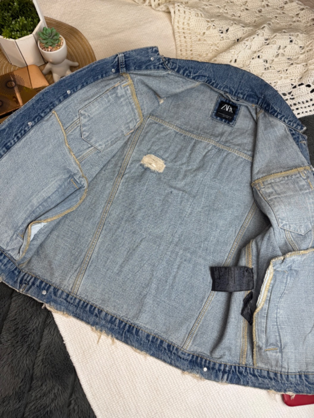 Джинсовий оверсайз жилет ZARA denim s-m mex 38-40 денім синій з заклепками гранж рок стиль