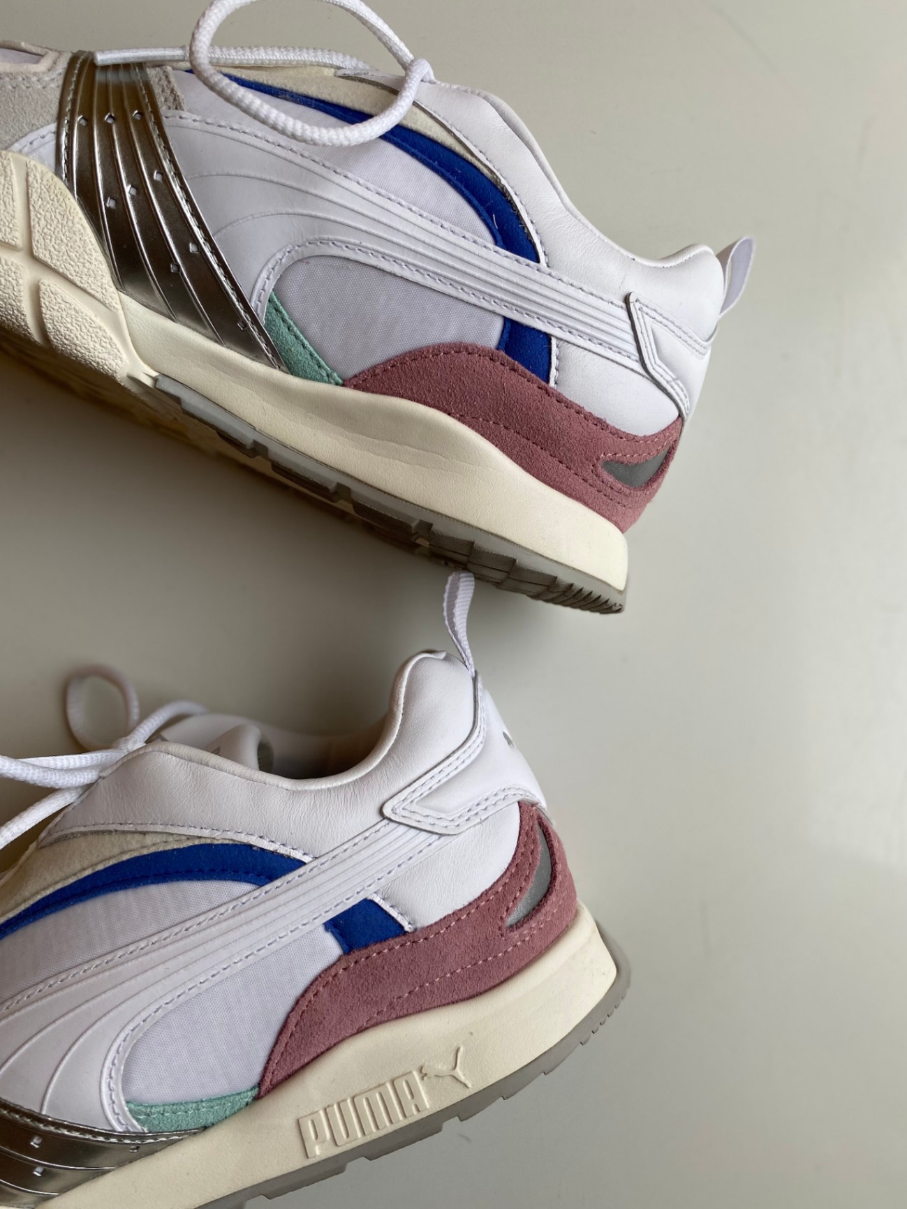 Оригінальні жіночі кросівки Puma Kyron Awakening 38 розмір