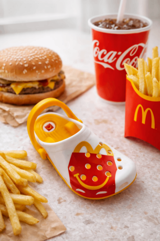 Лімітована іграшка-крокс McDonald's Happy Meal