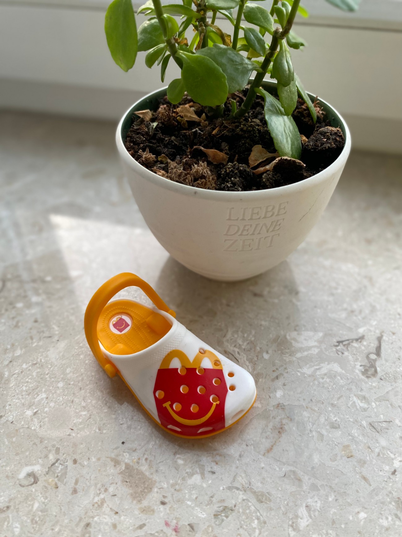 Лімітована іграшка-крокс McDonald's Happy Meal