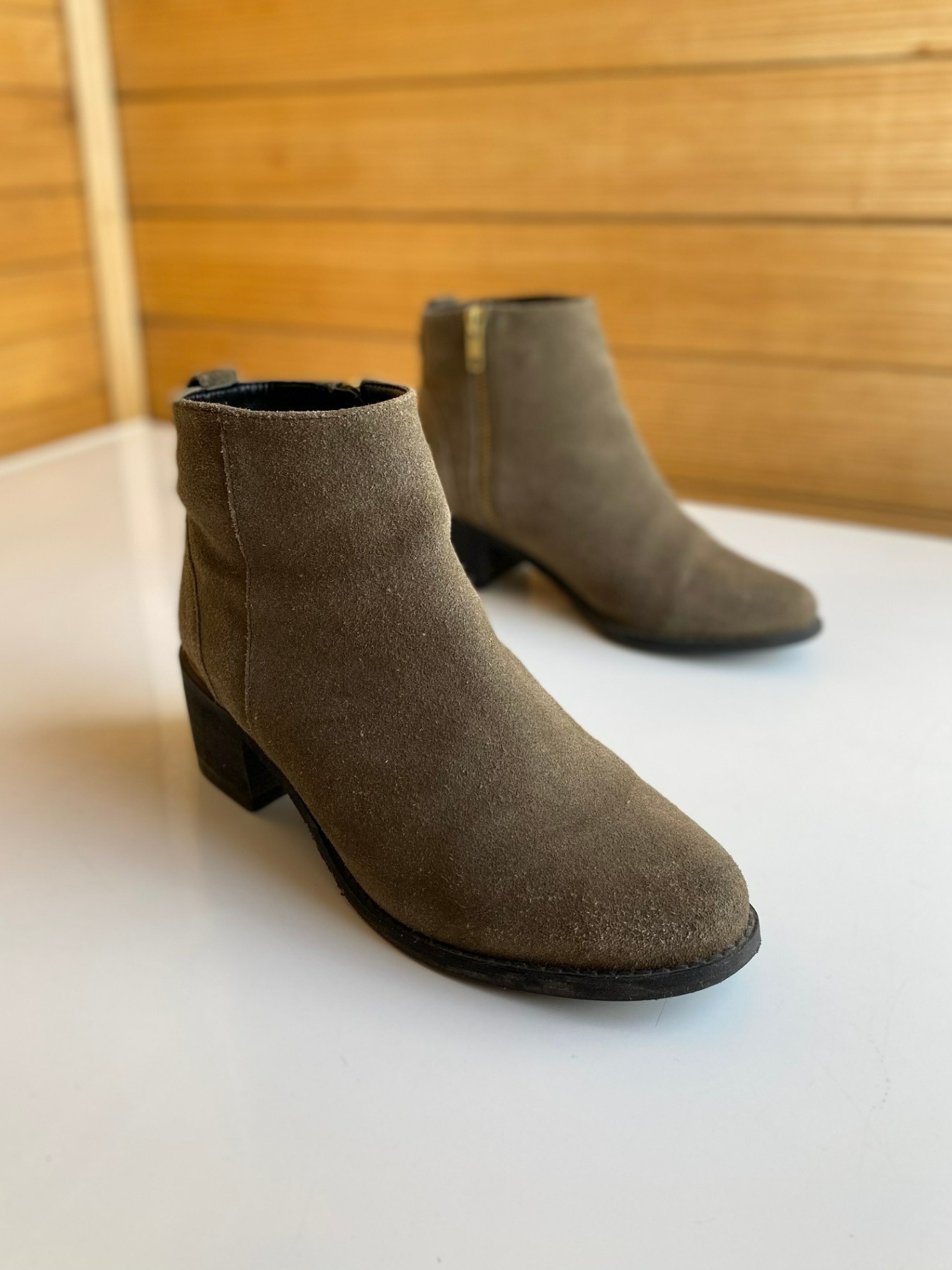 Стильні замшеві ботильйони RIVER ISLAND 38 розмір