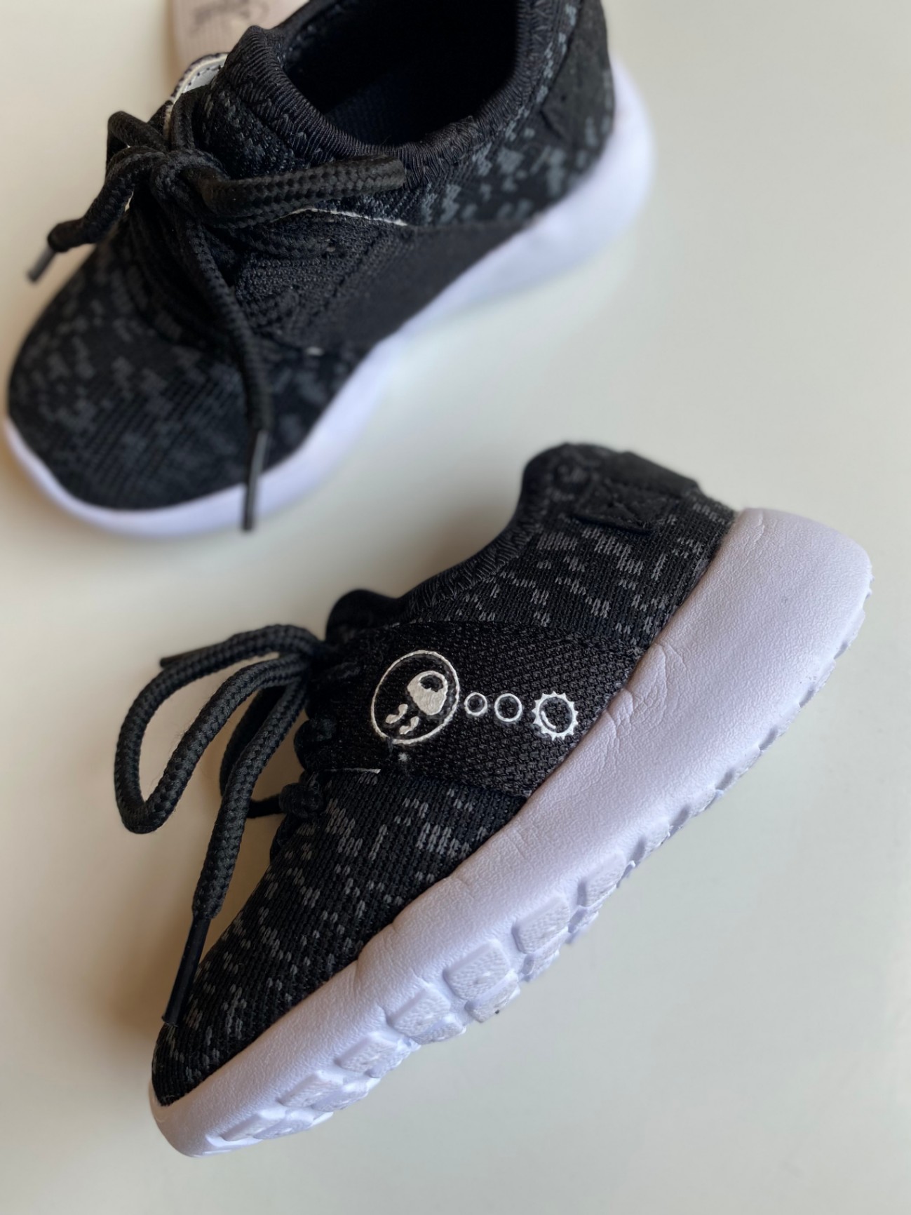 Нові дитячі кросівки QUICKLACES 23 розмір
