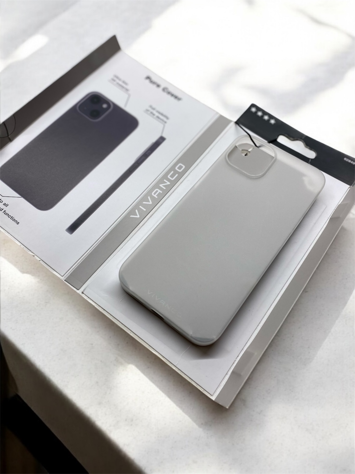 Новий оригінальний чохол Vivanco Pure Cover для iPhone 13