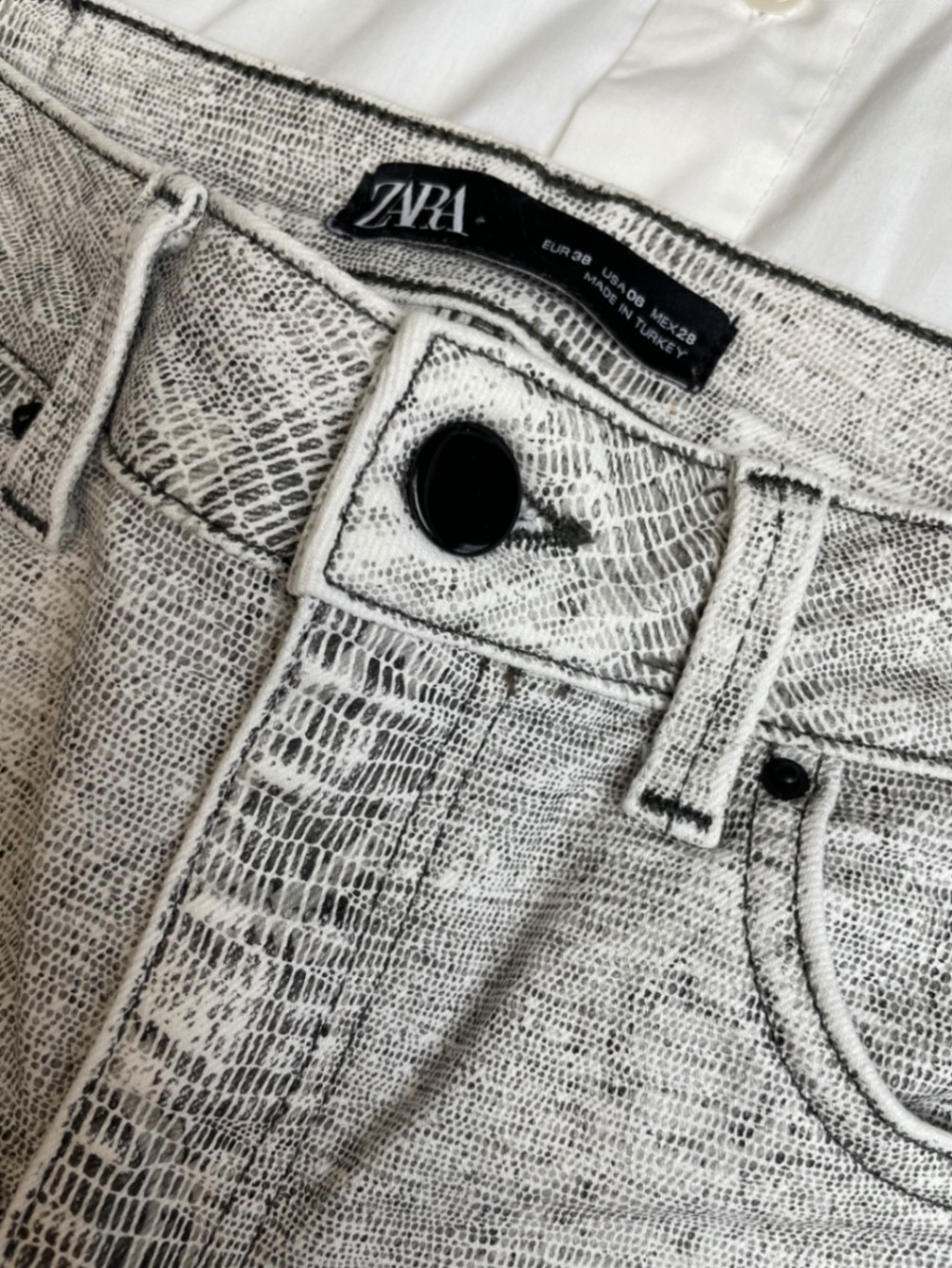 ZARA джинси скінні зміїний принт 38 s-m w28 стрейч висока посадка