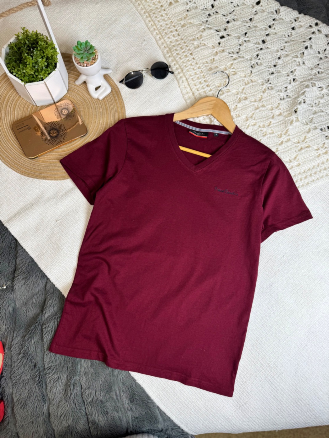Pierre Cardin футболка чоловіча S бордова 100 бавовна V-neck бургунді