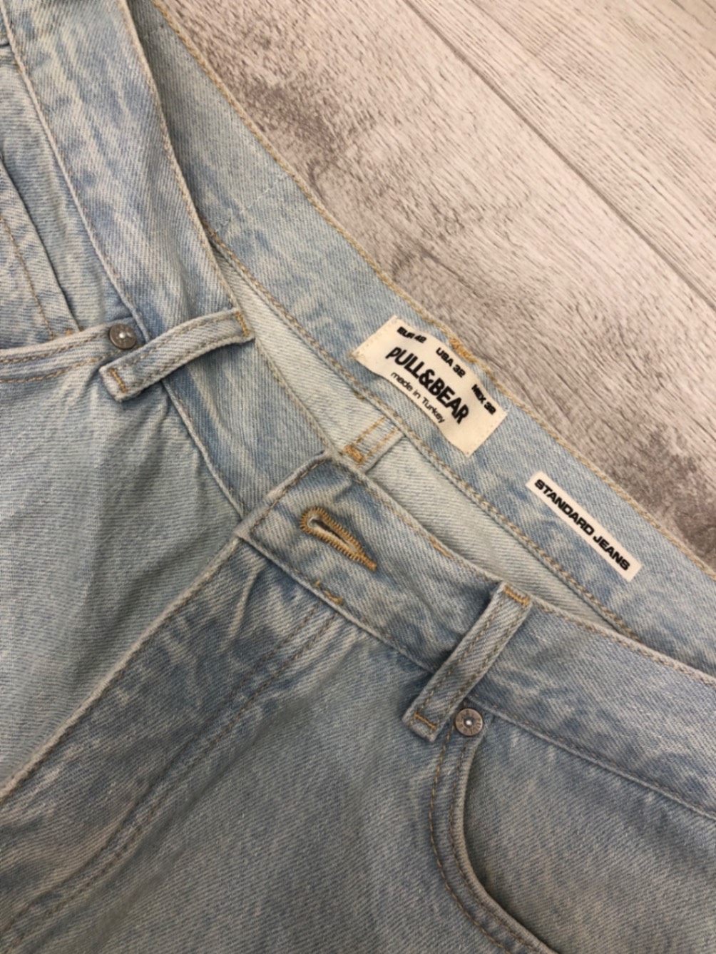 Джинси від Pull Bear